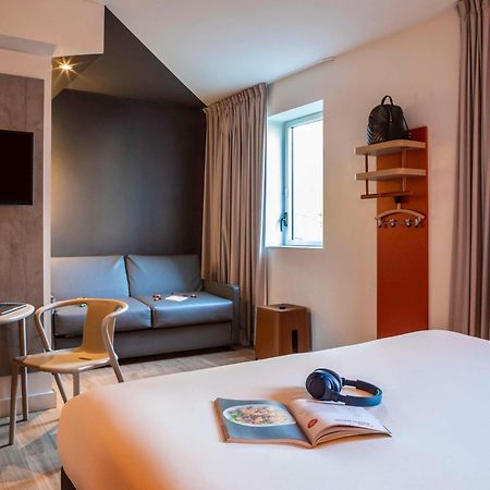 Ibis Budget Paris Clichy Mairie Екстер'єр фото