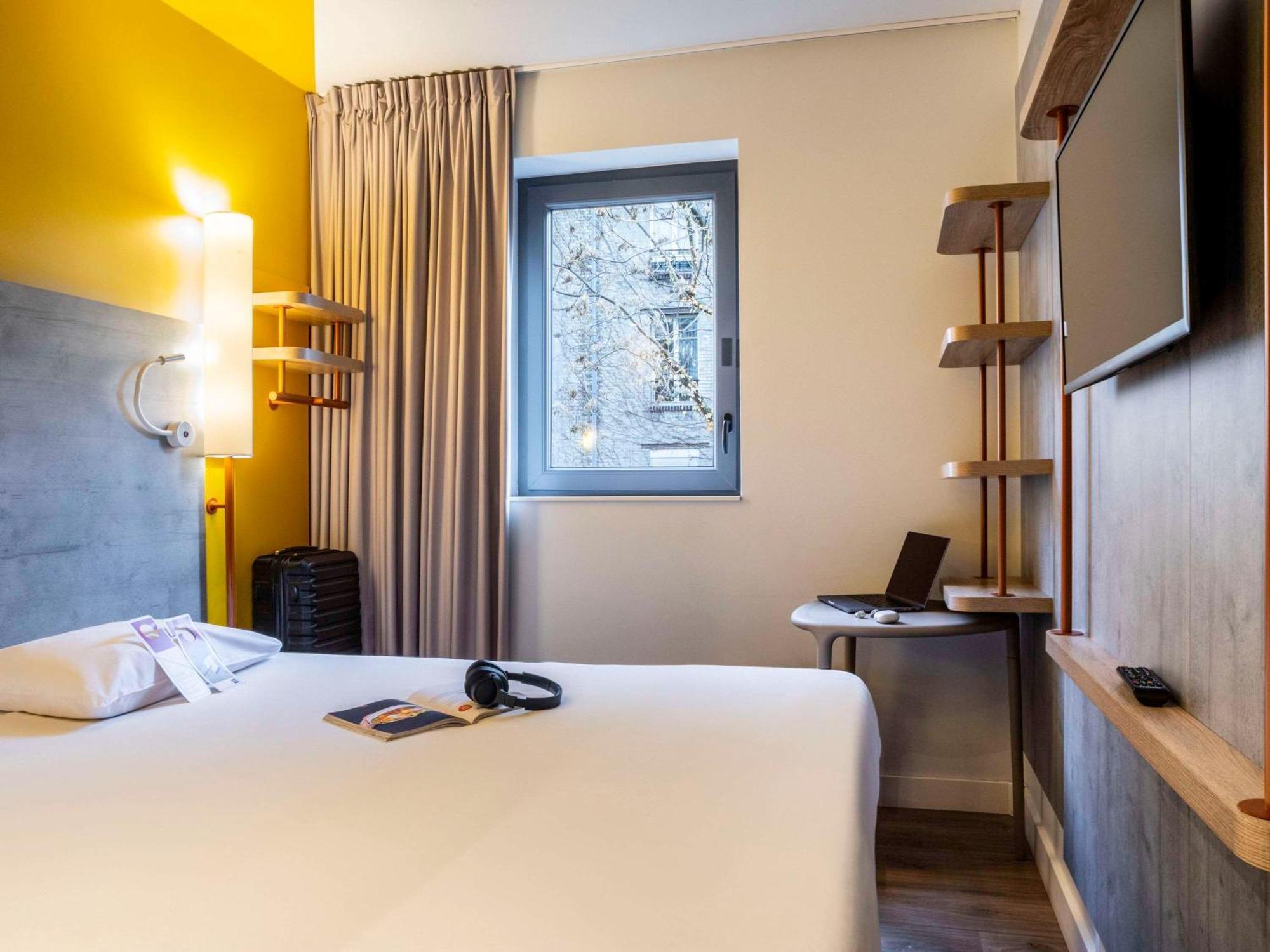 Ibis Budget Paris Clichy Mairie Екстер'єр фото
