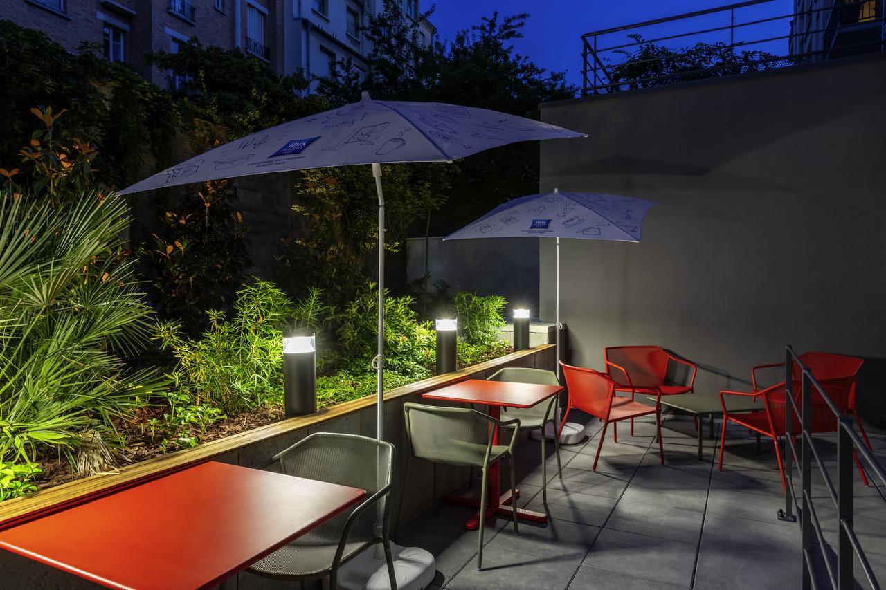 Ibis Budget Paris Clichy Mairie Екстер'єр фото
